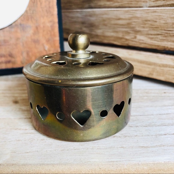 Vintage Other - 🌿 5/$30 Vtg Brass Trinket Box